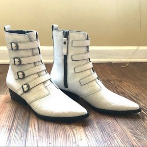 NEW CALVIN KLEIN white booties 9
